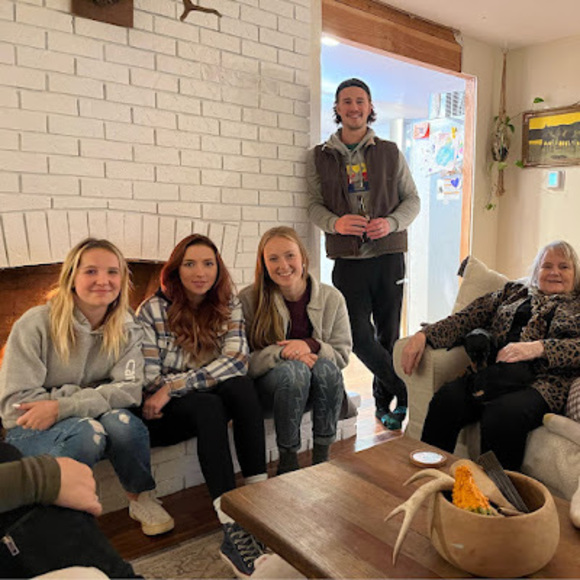 Meet your Posher, Delilah - Picture 1 of 1